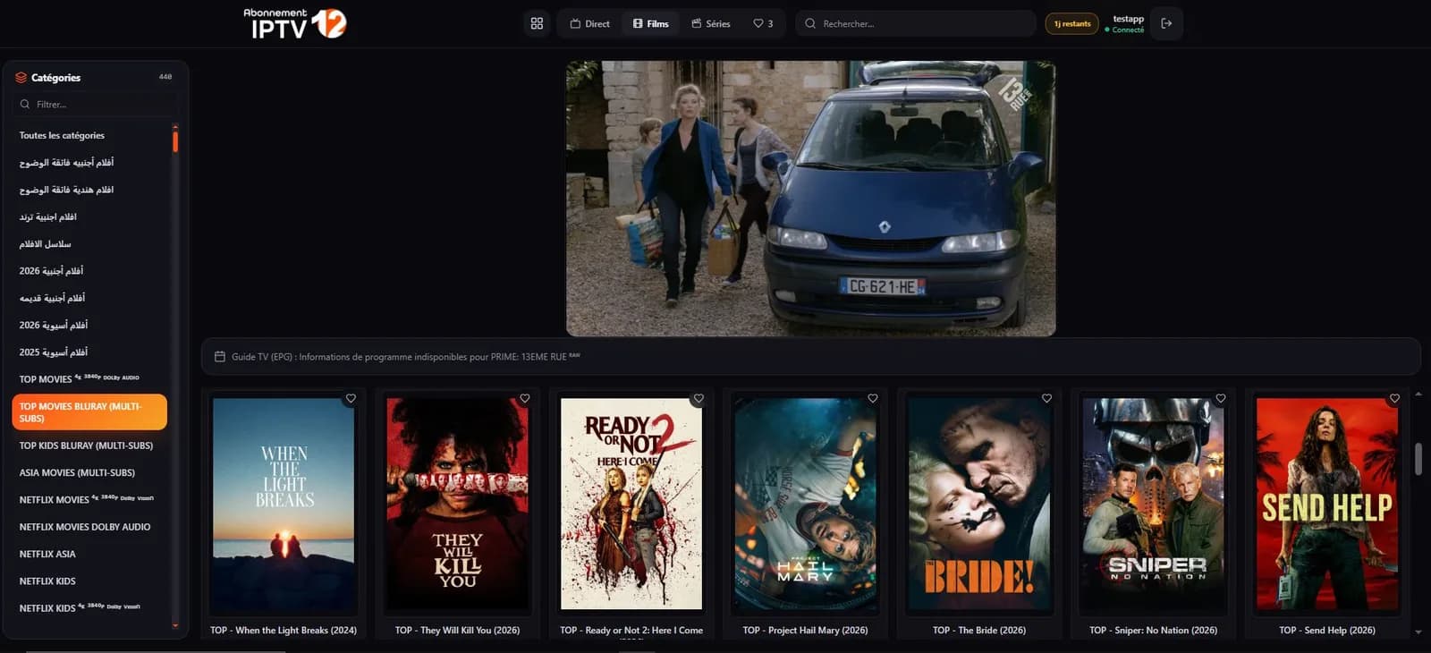 Catalogue de films affiché dans le lecteur IPTV en ligne, catégories à gauche et titres à droite